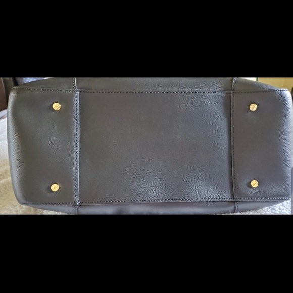 Tory Burch Robinson Double Zip Tote - Picture 5 of 7